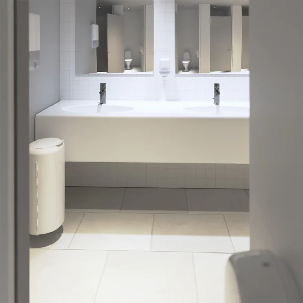 Tork dispenzer za složive Z ubruse H2 - bijeli - Image 7